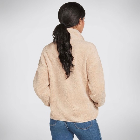 BOBS Dog Mom Sherpa Pullover - Picture 9 of 16